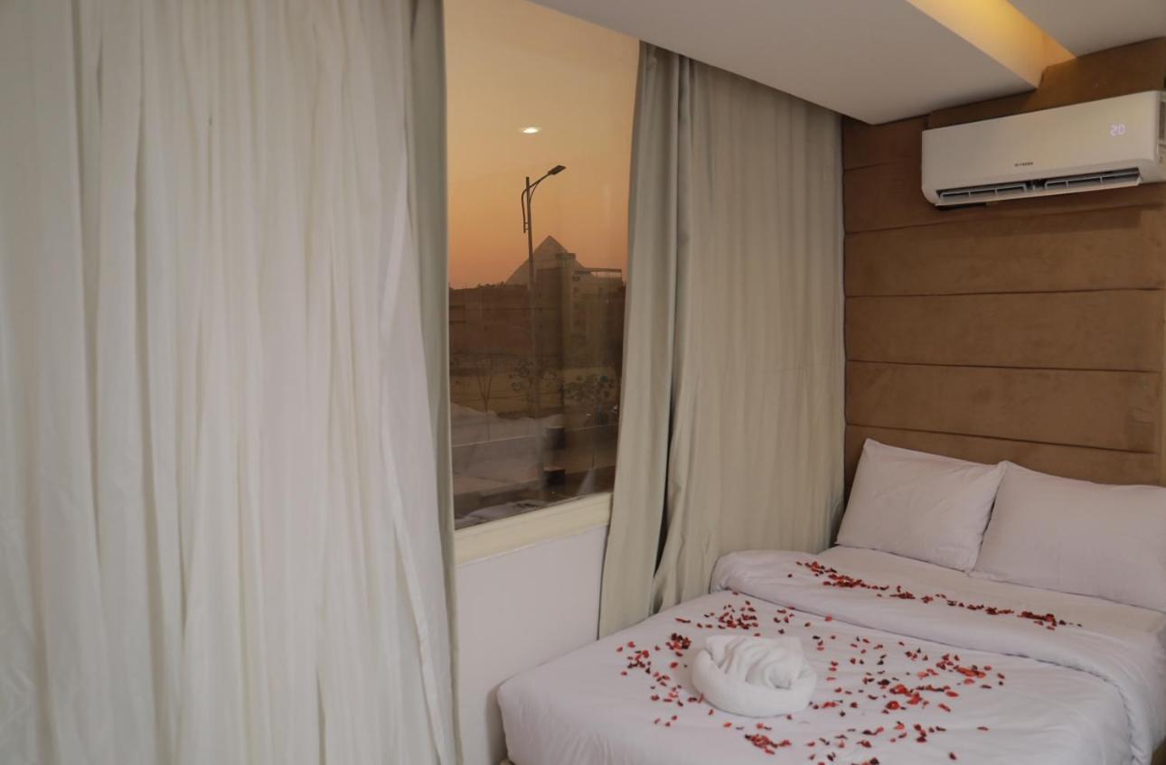 New Brilliant Pyramids View Cairo