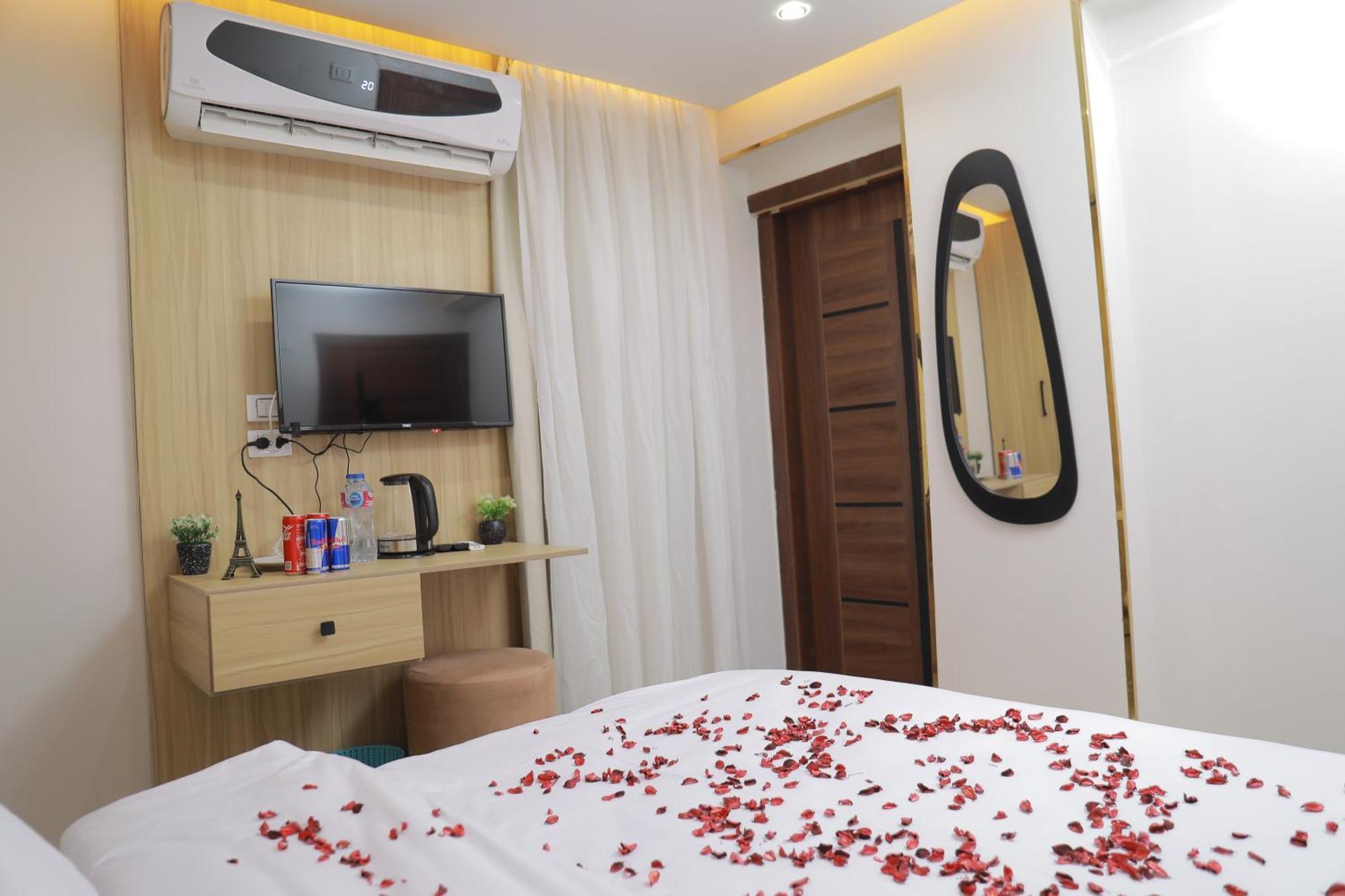 Hotel New Brilliant Pyramids View 3*