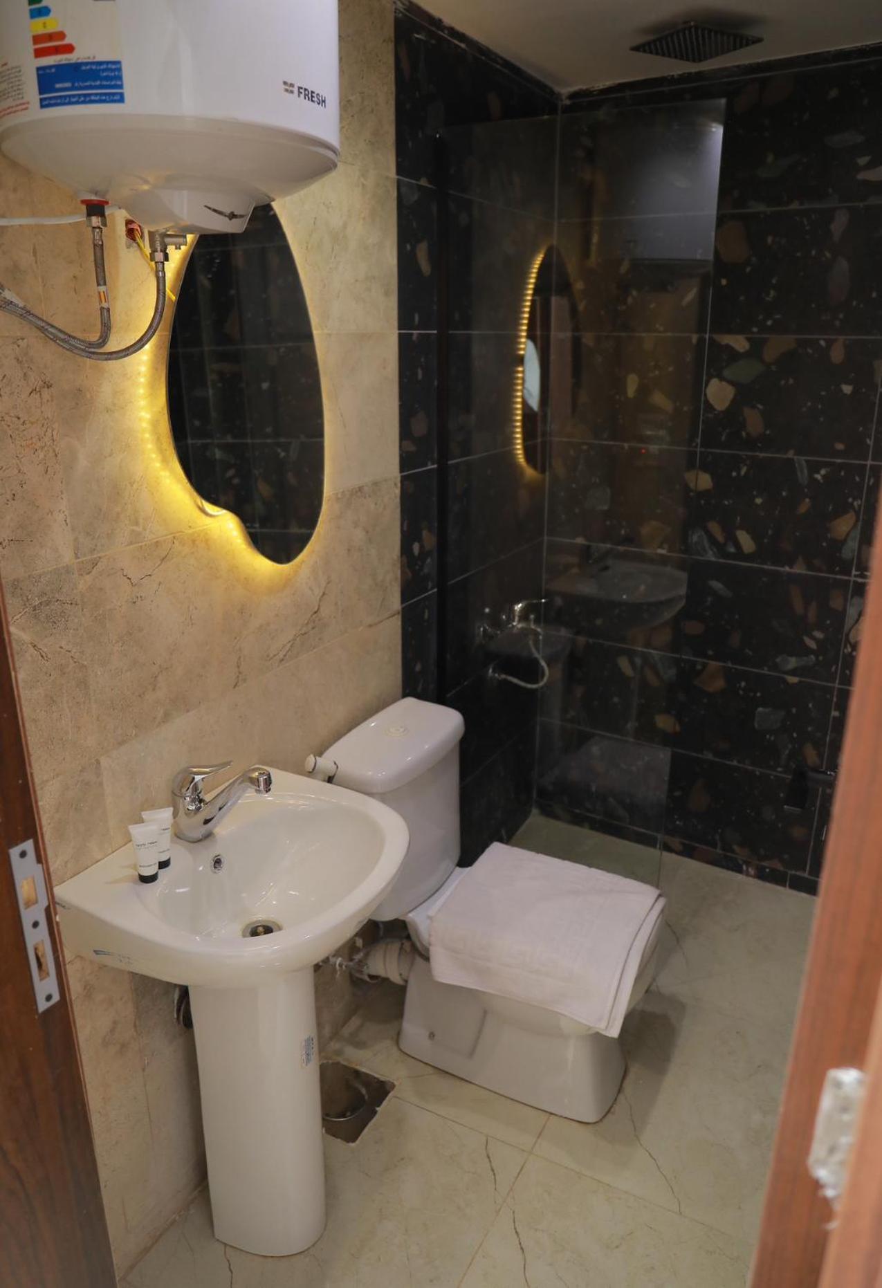 New Brilliant Pyramids View Hotel 3*